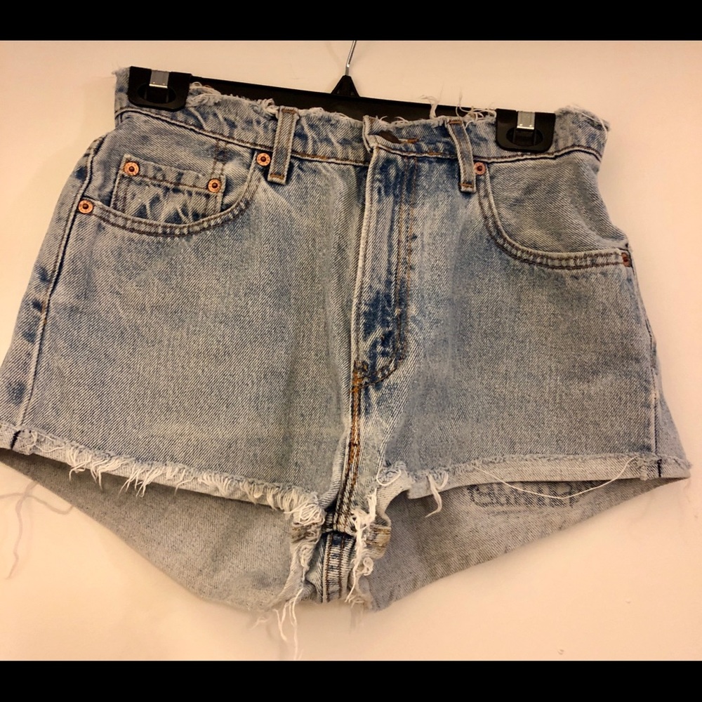 Denim levi’s shorts